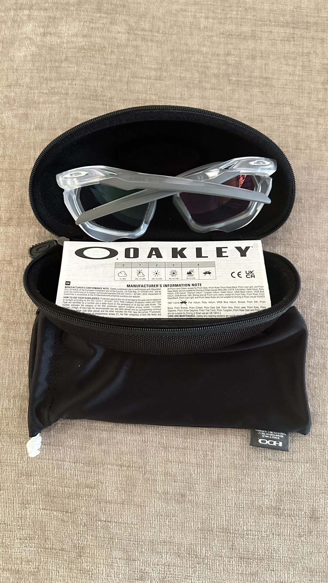 OAKLEY CLEAR FRAMES