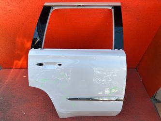 2015 - 2020 CADILLAC ESCALADE RIGHT PASSENGER SIDE REAR DOOR SHELL PANEL OEM
