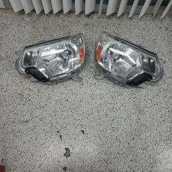 Tacoma Headlights Used 