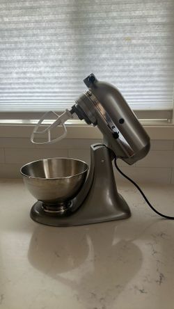 KitchenAid Ultra Power Stand Mixer - Silver - Works Great