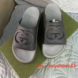 Gucci Interlocking G Slide Dark Grey Khaki