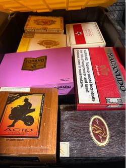 About 100 Vintage / Antique & Rare Cigar Box collection for Sale