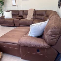 WE DELIVER! 🚚 - Jordan’s Furniture Modular Reclining Microfiber U Sectional Couch with Chaise