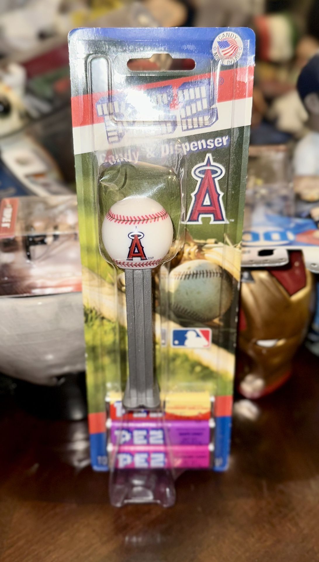PEZ CANDY & DISPENSER MLB BASEBALL LOS ANGELES ANGELS