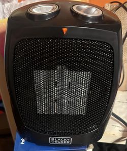 Black And Decker Personal Small Ceramic Space Heater 1500W