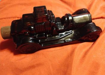 Vintage Avon Collectable Cologne Bottles W/ Cologne 