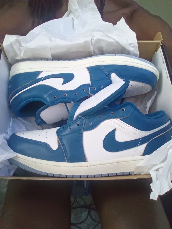 Air Jordan 1 Low SE
