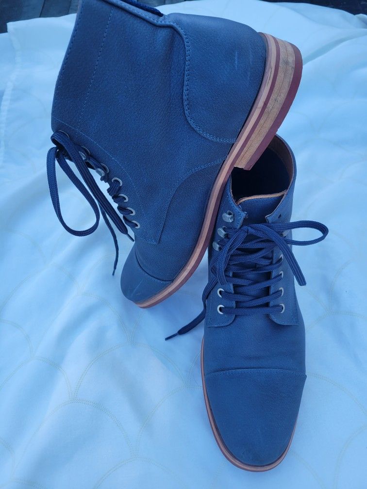 Call It Spring Boots Size 9 Men