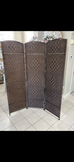 3 Panel Folding Room