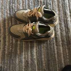 Olive And Brown Huaraches (Nike)