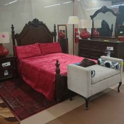 *BRAND NEW!* CHERRY BEDROOM SUITE | QUEEN | 4-POSTER BED | $1000 OFF!!!