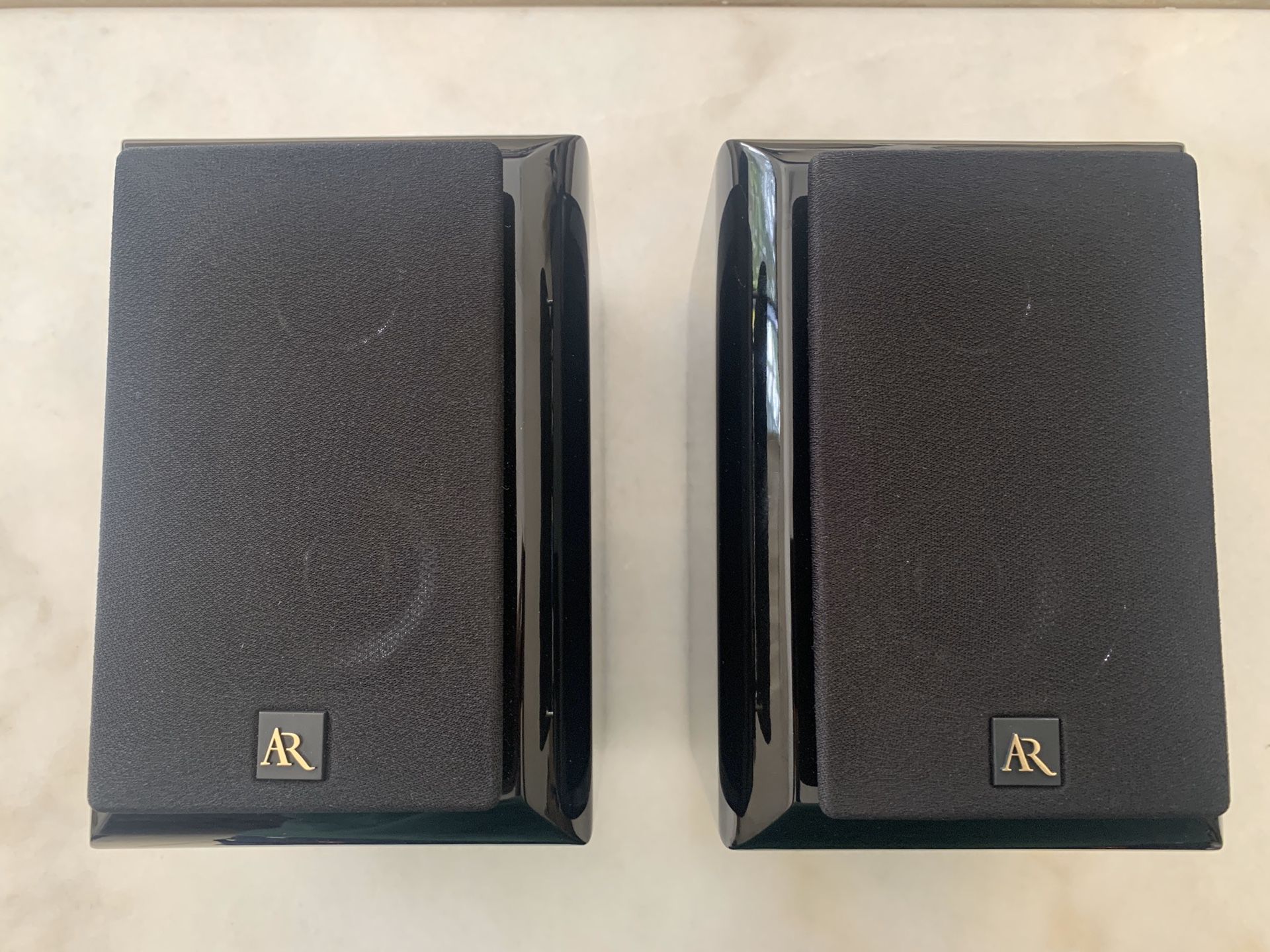 AR Acoustic Research HC6 Speakers (2)