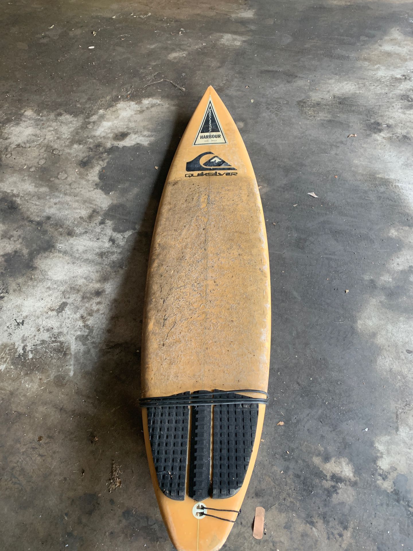 Yellow Quicksliver Surfboard