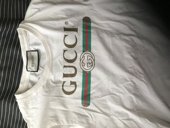 Gucci tee size medium