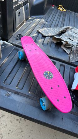 Maui and Sons Pink Penny-Style Skateboard