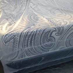 Brand new queen size memory foam mattress and box spring free delivery depends on location