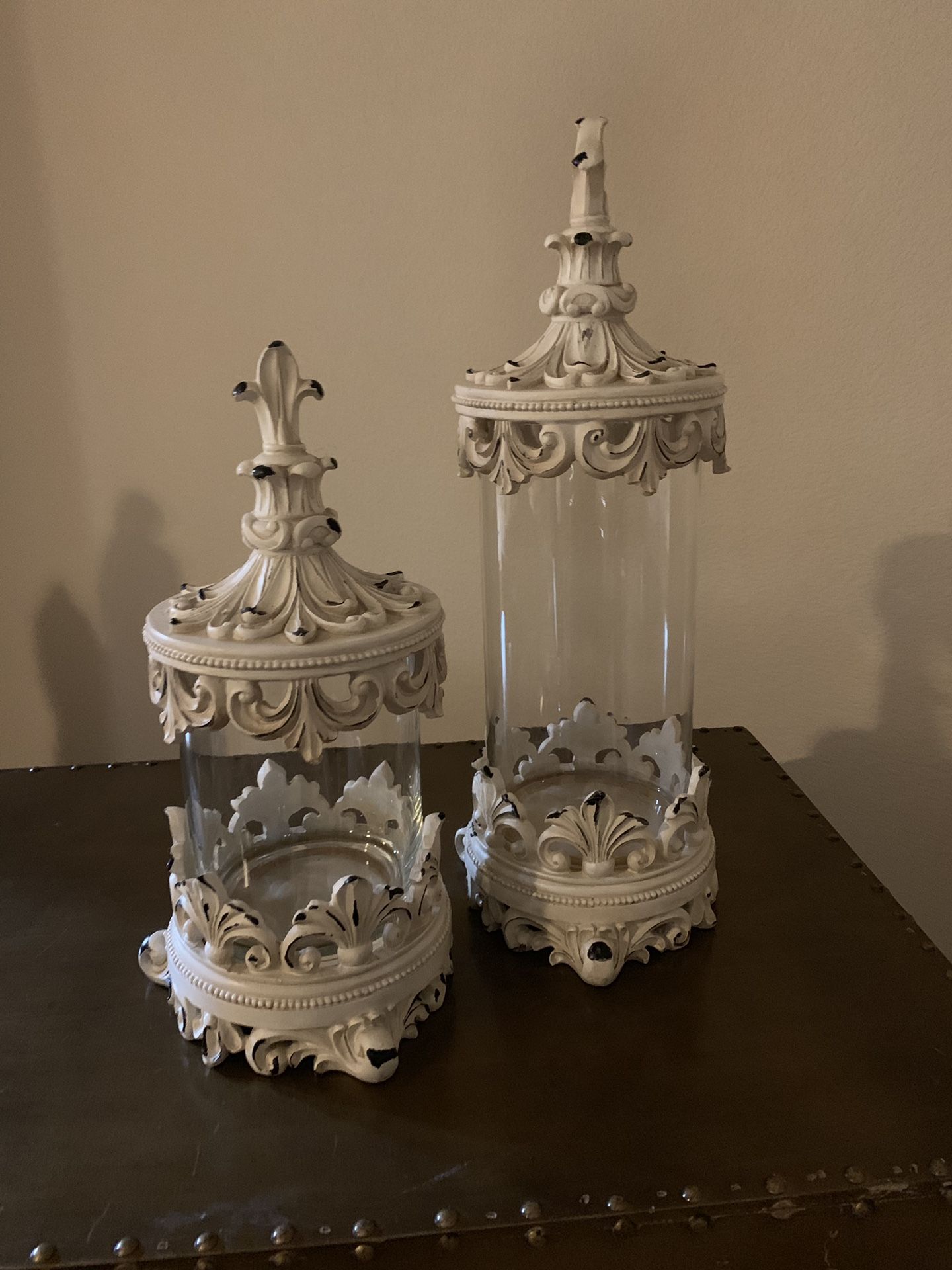 Decorative holders