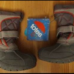 Totes Kids "Tori Grey" girl's Winter Snow Boots Size 10 Medium NEW WITH TAGS