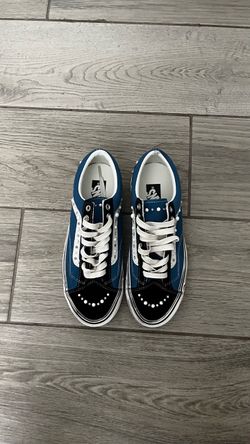 Vans Old Skool Studded Low-Top Sneakers