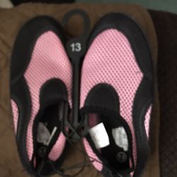New Girls Water Shoes Size 13 