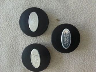 3 RANGE ROVER CENTER CAPS