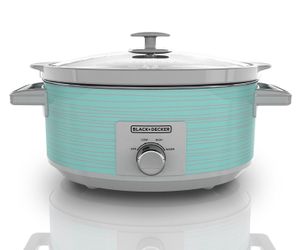 Brand New in box black and decker 7 qt crockpot!