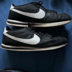 Nike Cortez