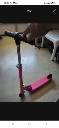 Pink scooter, like new