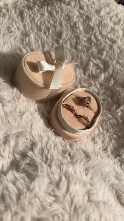 Wedding Ring With Bands
