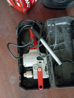Milwaukee hole hawg 1/2 inch drill