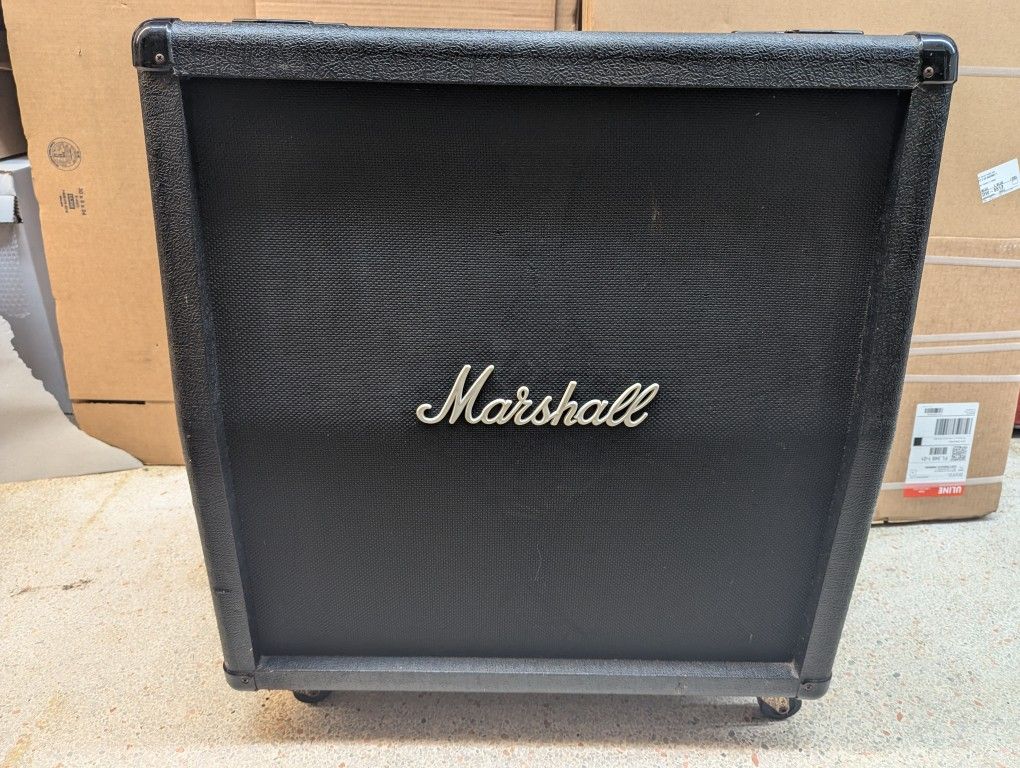 Marshall MG412A 120W Lead 4x12" 8 Ohms Guitar Amp