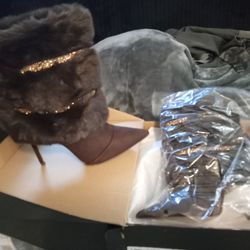 Women's Fur Boot Heels Brand New 