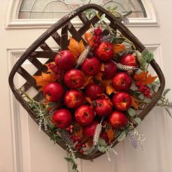 Autumn Apple Tobacco Basket Wreath
