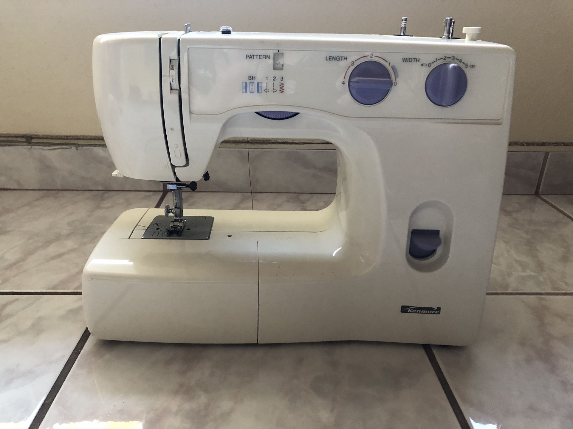 Kenmore Brand Sewing Machine Almost New OBO