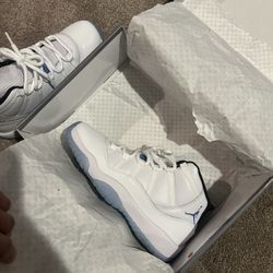 Jordan 11 Legend Blue