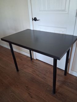 Desk,office desk