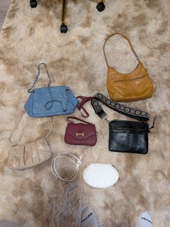 6 handbags for $20