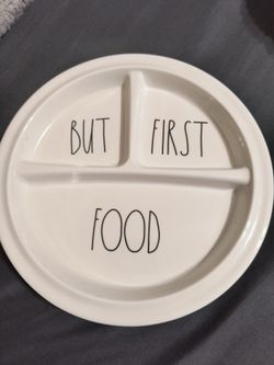 Rae Dunn Child Feeding Plate