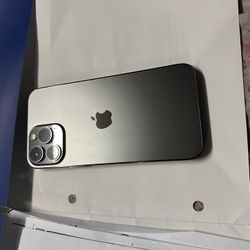 500$. Iphone 13Pro Max. Unlocked for any carrier Desbloqueo para cualquier compañía 
