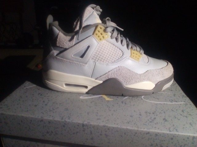 Jordan Retro 4