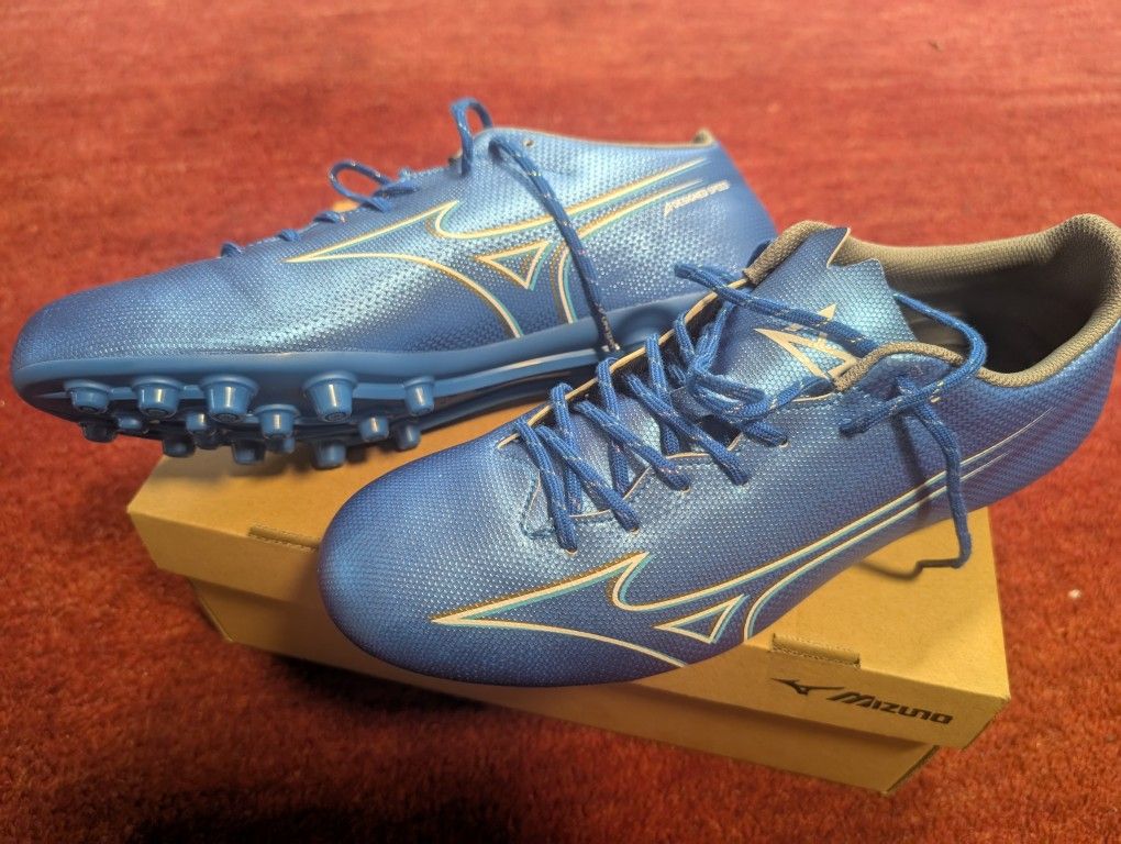 Mizuno a Select AG Soccer cleats