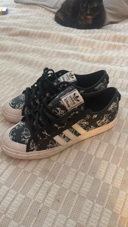 Disney Adidas Nizza Goofy sz 11 men’s