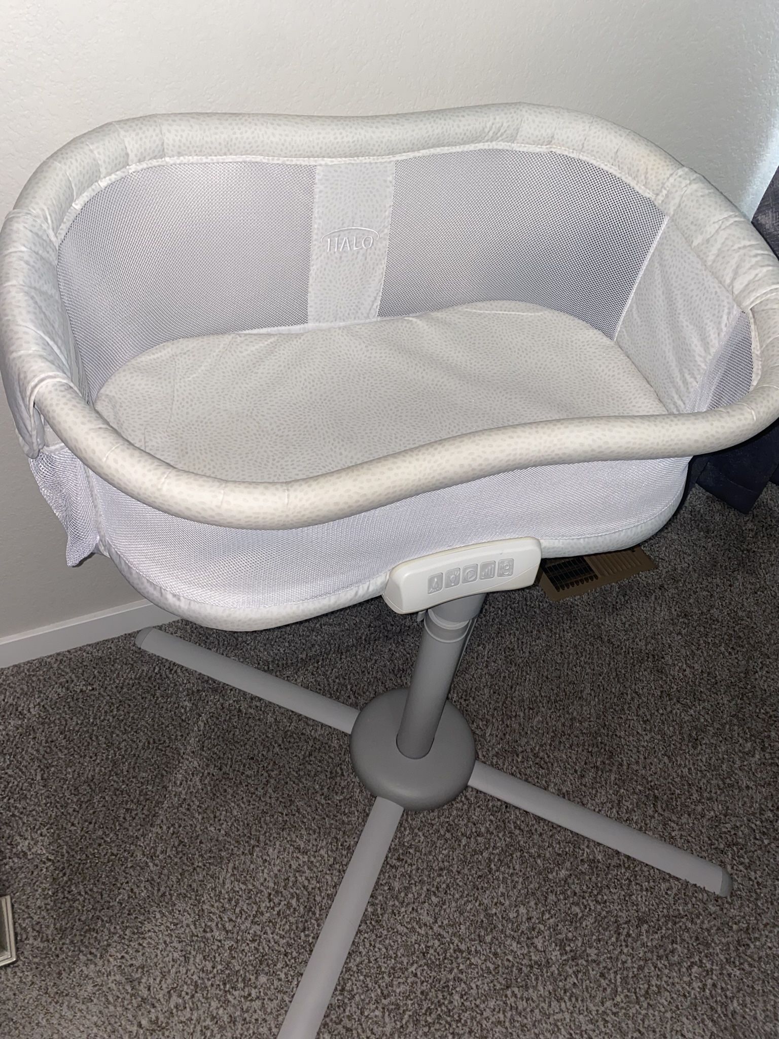 Halo Bassinet