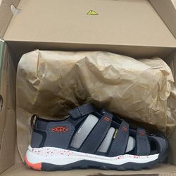 Keen Young Size 5 New 