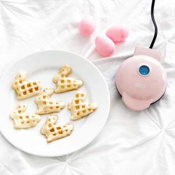 Dash Bunny Mini Waffle Maker - Pink