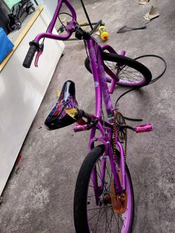 Purple Freestyle BMX Bike