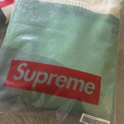 SUPREME DAMIEN HIRST SWEATER 