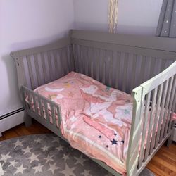 Crib with Mattress 
