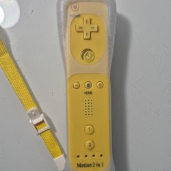 New Wiimote Motion plus Built In