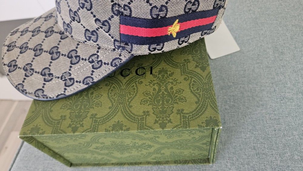 Gucci Original GG Canvas Baseball Hat with Web